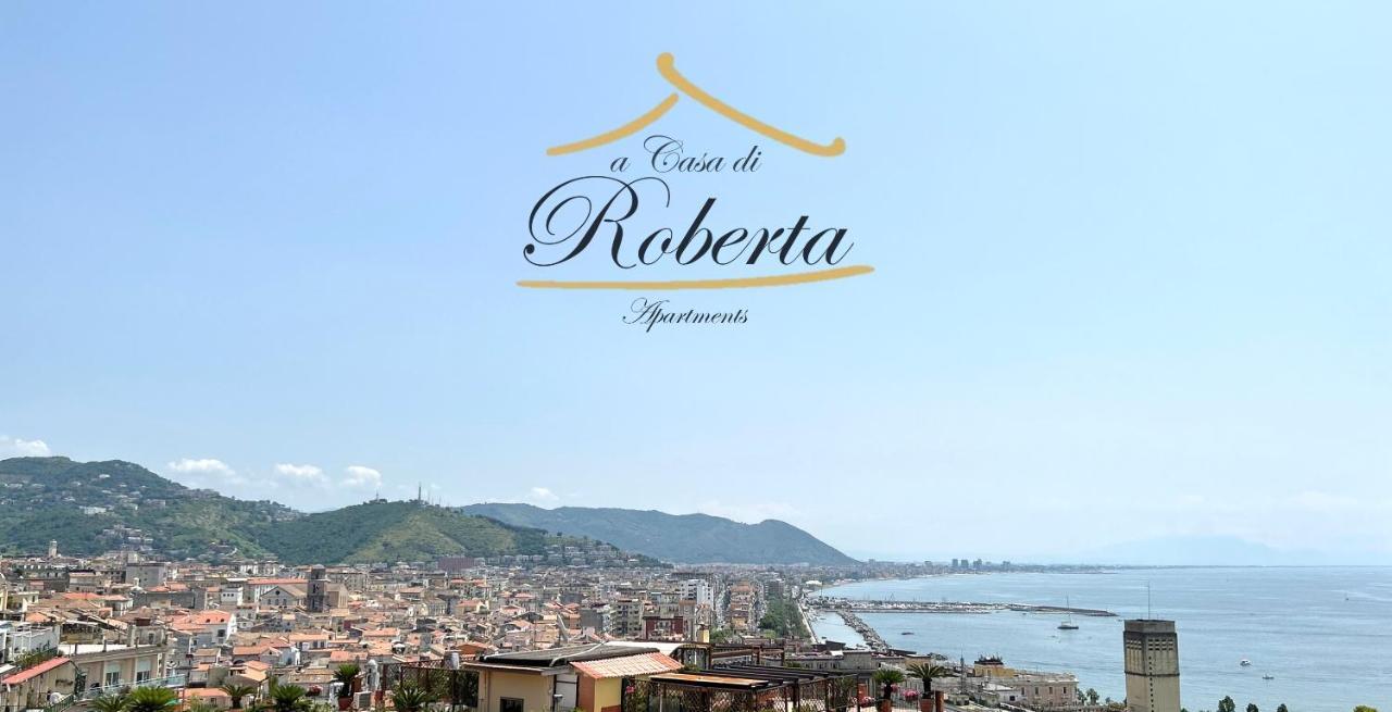 A Casa Di Roberta Appartement Salerno Buitenkant foto