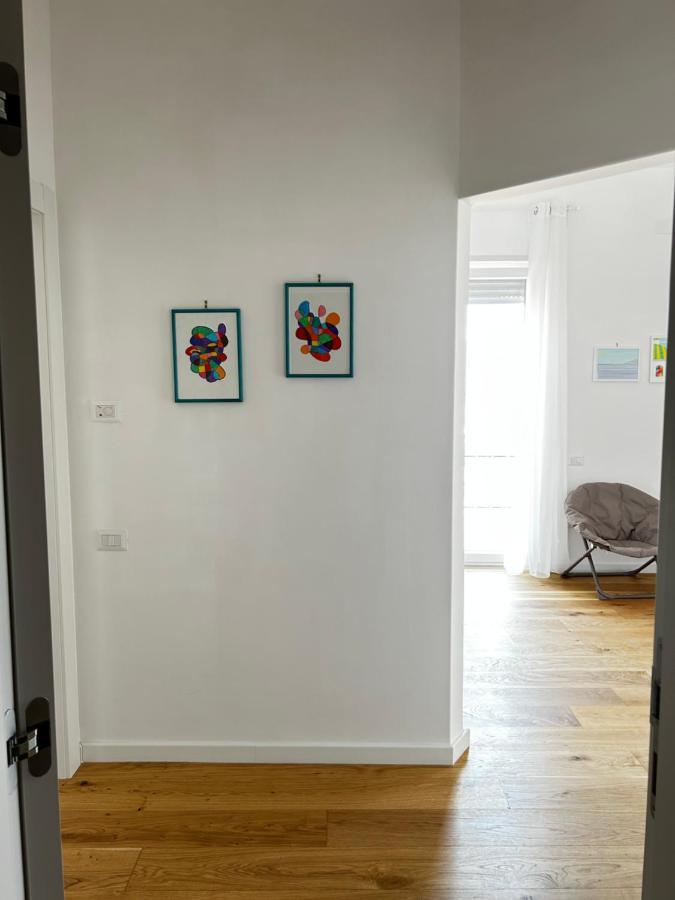 A Casa Di Roberta Appartement Salerno Buitenkant foto