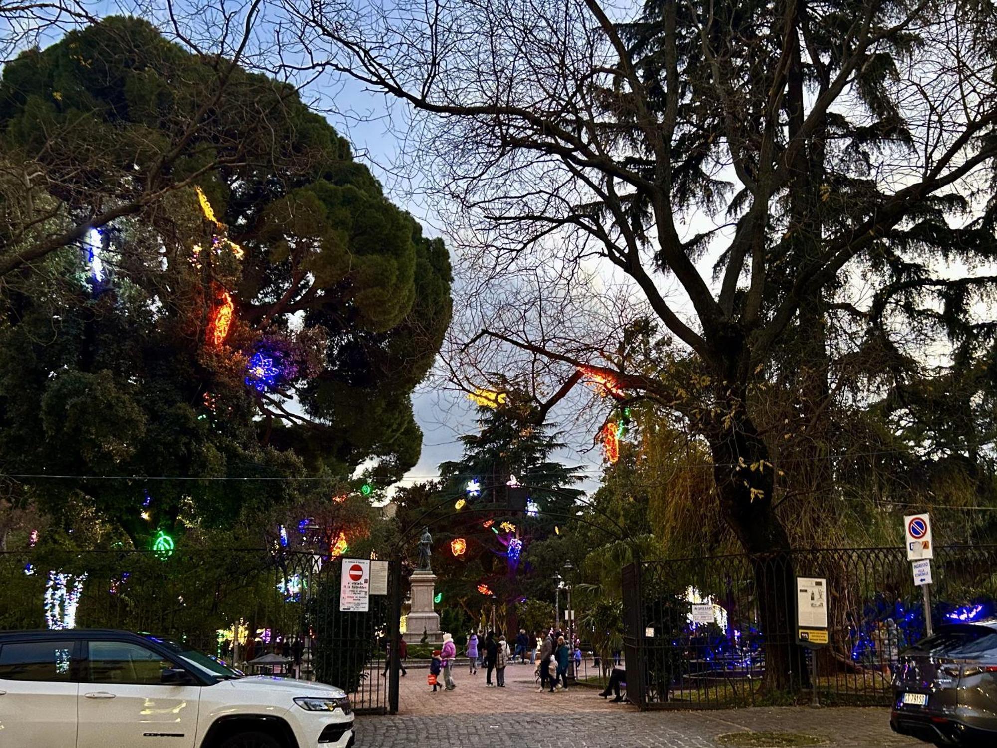 A Casa Di Roberta Appartement Salerno Buitenkant foto