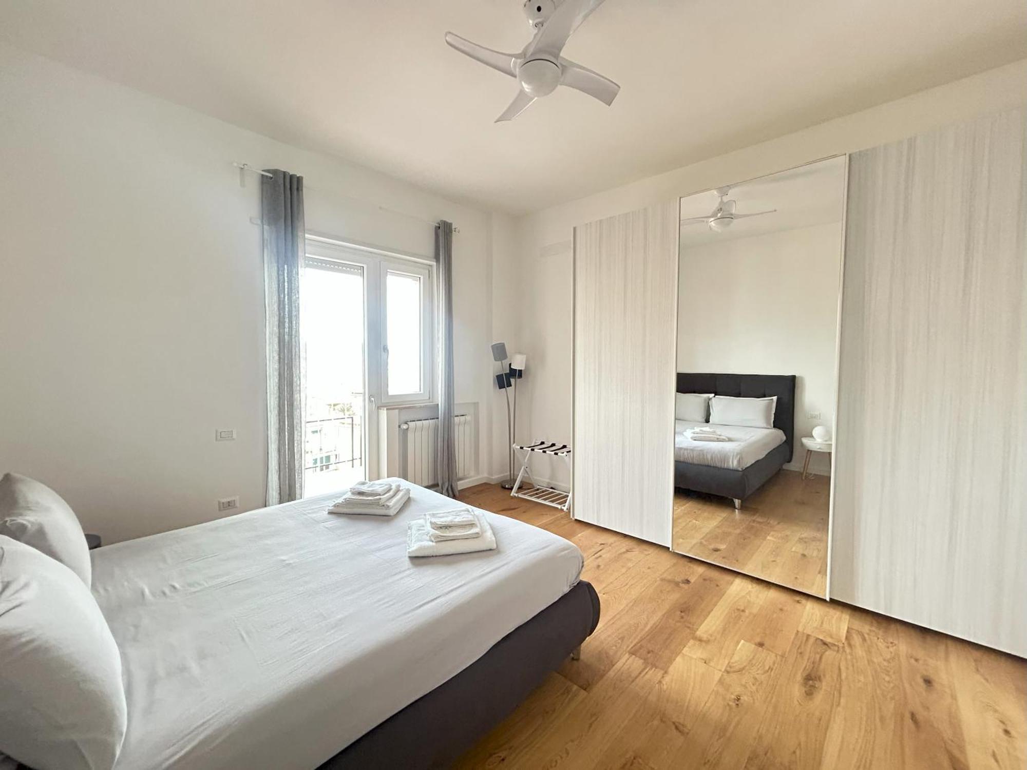 A Casa Di Roberta Appartement Salerno Buitenkant foto